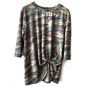 Botanique Camouflauge Lounge Military Front Twist